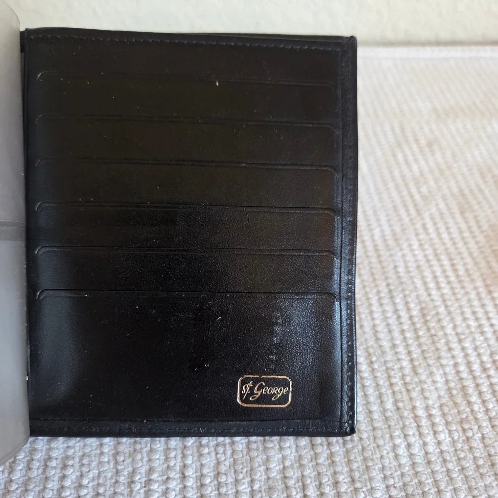 St. George Mens Black Leather Bifold Wallet with ID Window and Card Inserts